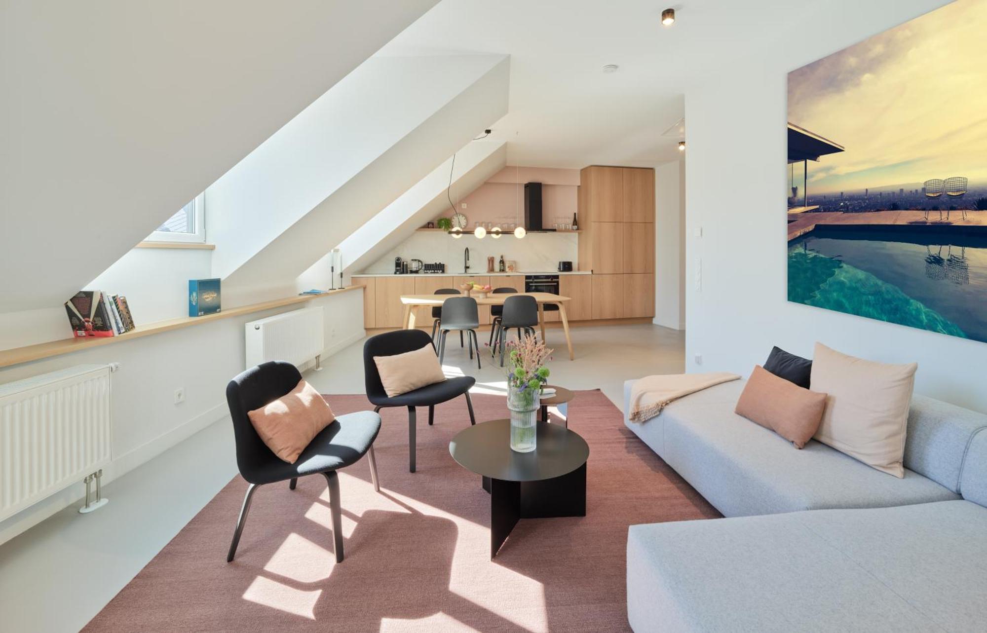 Style Pur - Designer-wohnung In Top-lage! - Bis Zu 3 Personen - - Zetrum