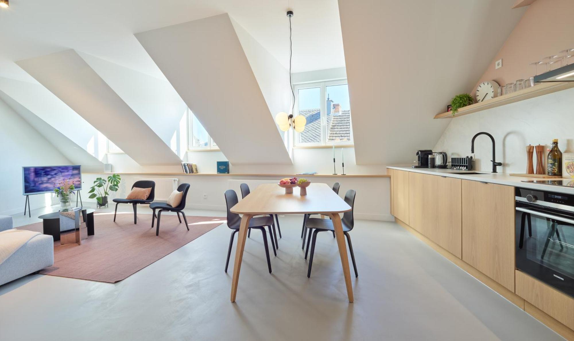 Style Pur - Designer-wohnung In Top-lage! - Bis Zu 3 Personen - - Zetrum Apartment